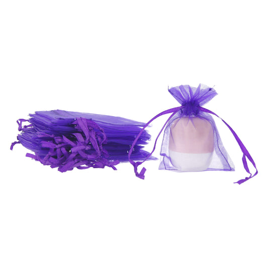 Paarse organza zakjes